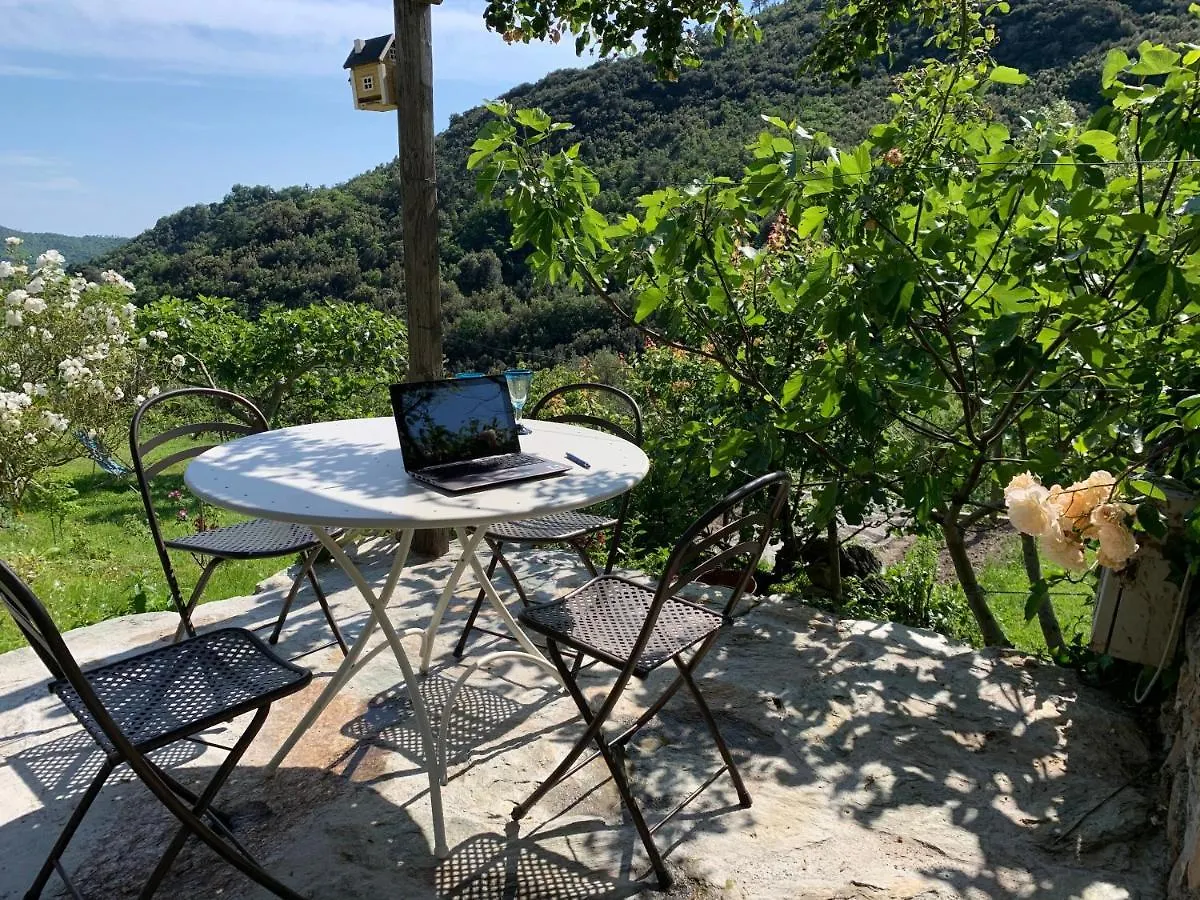 Holiday home Antica Casa Del Canto Iara - Private Parking Calice Ligure Italy