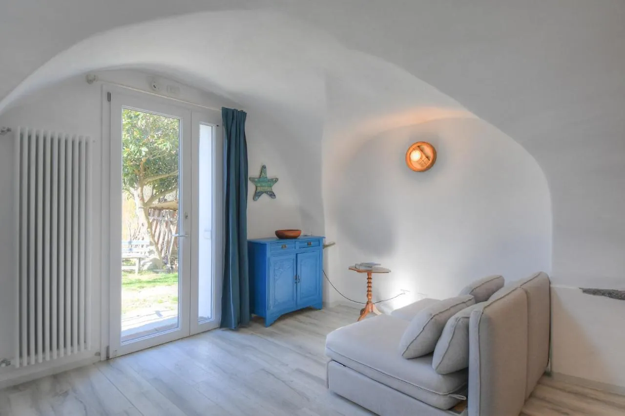 Holiday home Antica Casa Del Canto Iara - Private Parking Calice Ligure