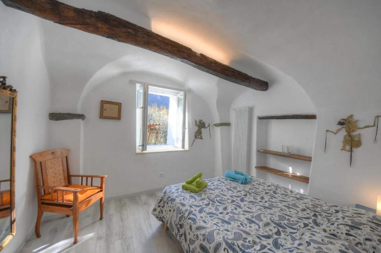 Holiday home Antica Casa Del Canto Iara - Private Parking Calice Ligure