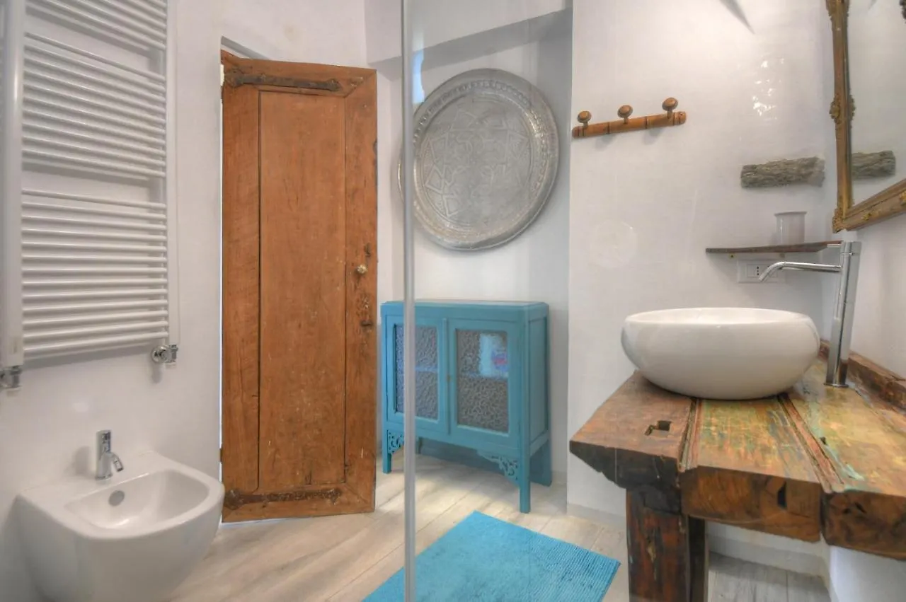 Holiday home Antica Casa Del Canto Iara - Private Parking Calice Ligure Italy