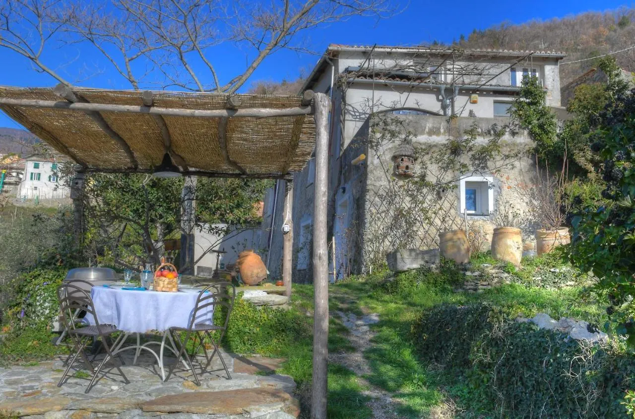Antica Casa Del Canto Iara - Private Parking Calice Ligure
